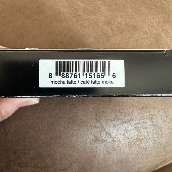 Avon True Color Eyeshadow Quad. NWOT. Neutral colors. In original box - Picture 5 of 5